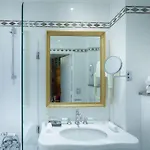 Grand De L'univers Saint-germain 3* باريس