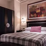 Grand De L'univers Saint-germain فندق