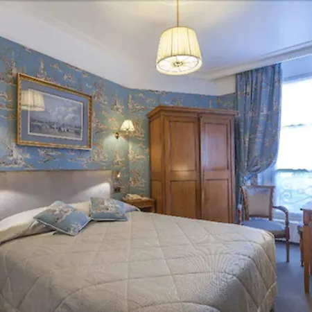 Hotel Grand De L'univers Saint-germain