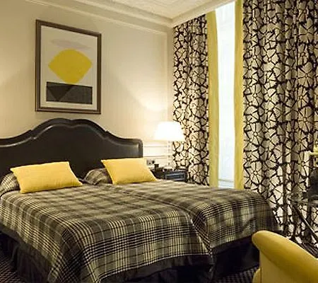 Hotell Grand De L'univers Saint-germain