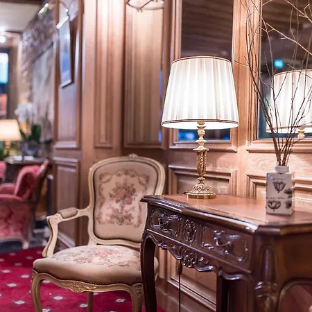 Grand De L'univers Saint-germain 3* Paříž