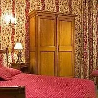 Grand De L'univers Saint-germain מלון 3*