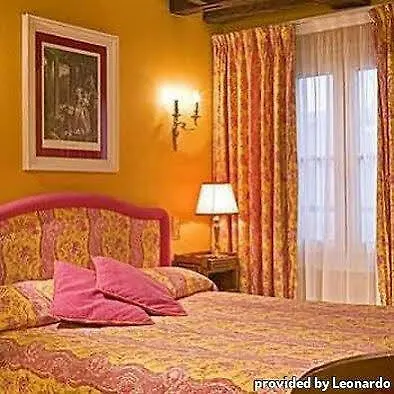 Grand De L'univers Saint-germain