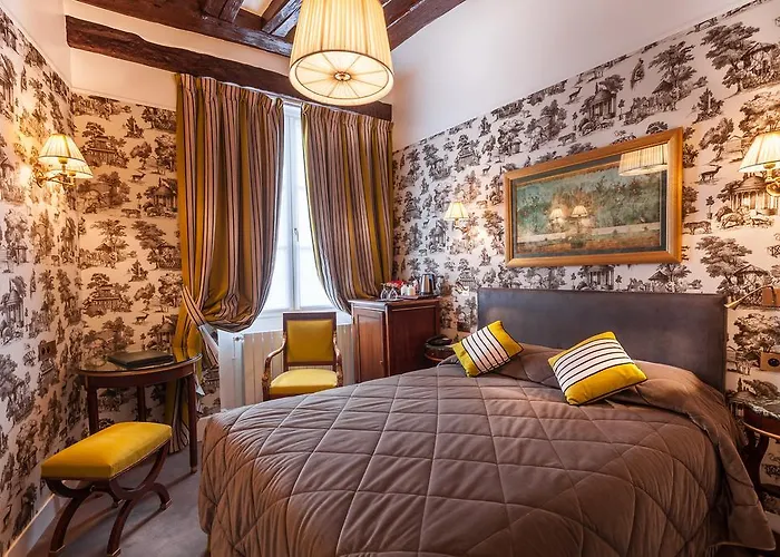 فندق Grand De L'univers Saint-germain 3*